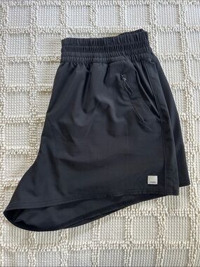 Vuori Women's Dash 2.0 3” Shorts, Size, L, Black